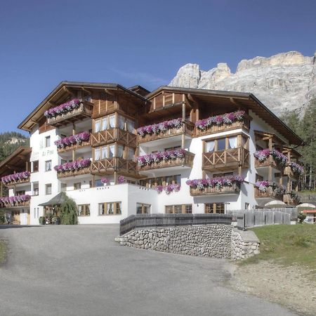 Hotel Ciasa Ai Pini San Cassiano  Kültér fotó