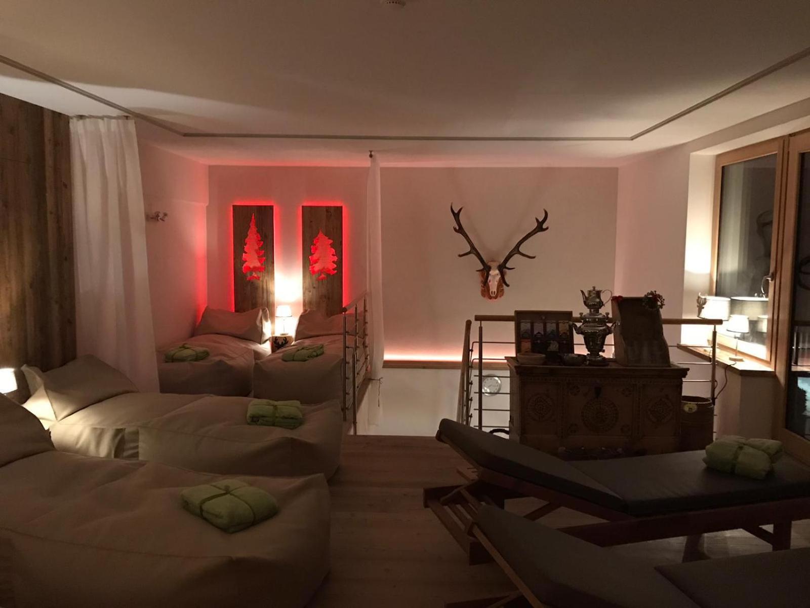 Hotel Ciasa Ai Pini San Cassiano  Kültér fotó