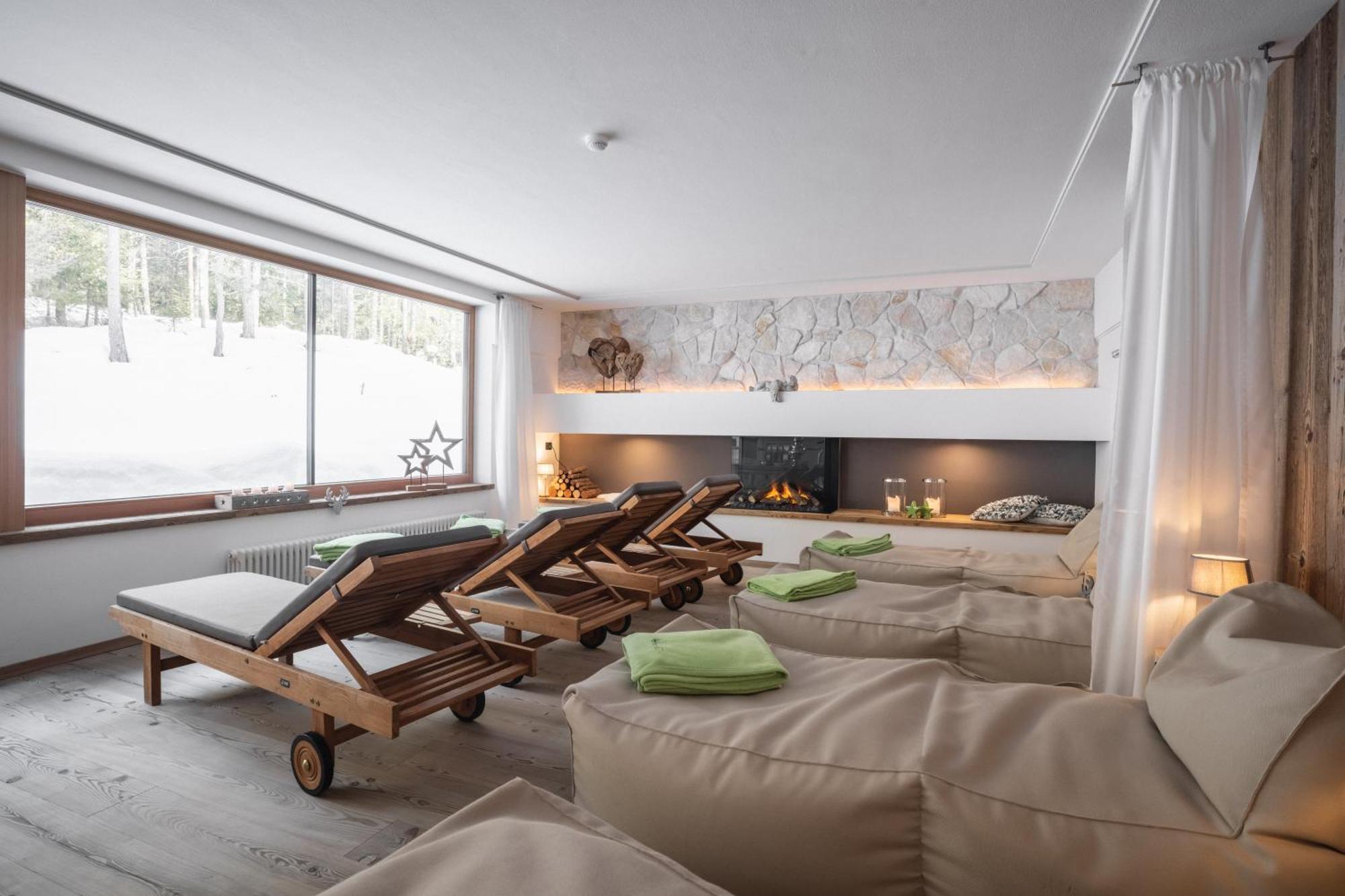 Hotel Ciasa Ai Pini San Cassiano  Kültér fotó